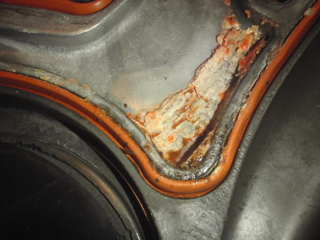Location of water pump weep hole? Charger Forums
