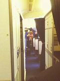 shock: lady gaga vola a londra con un aereo di linea