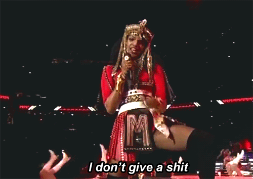 photo mia-super-bowl-finger_zps2d4fdfaa.gif