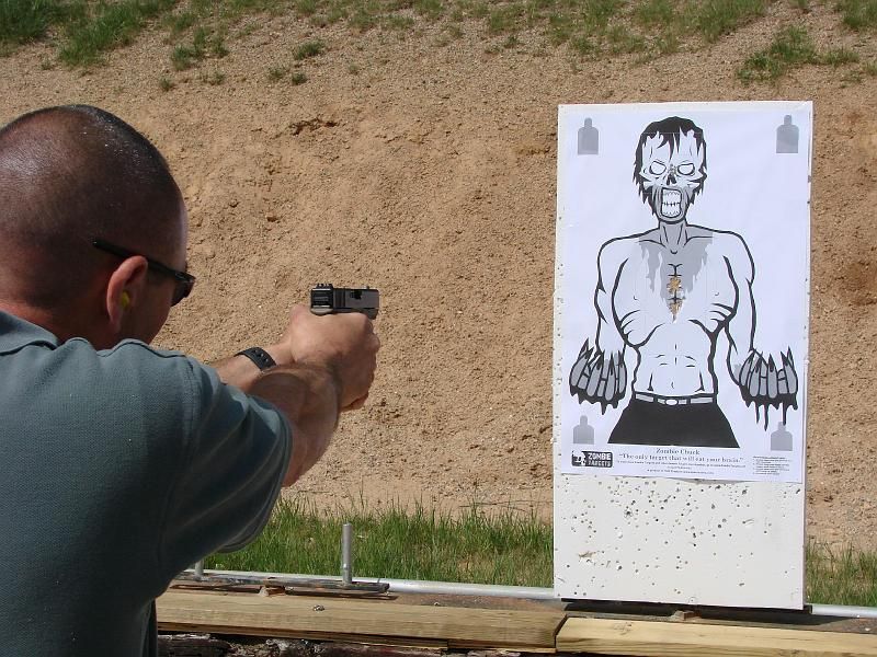 Why are you not shooting the zombie in the head, stupid!