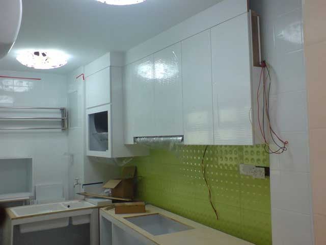kitchen_cabinet.jpg