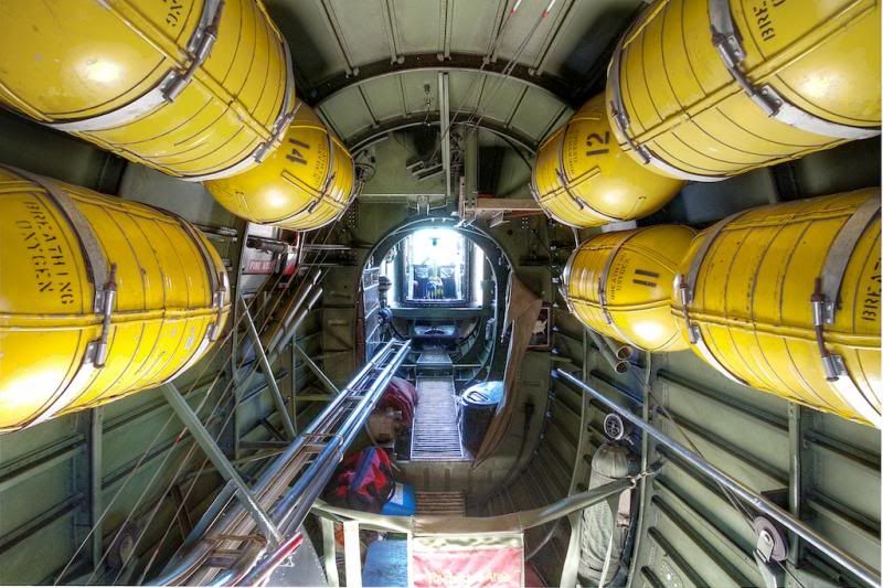 IMAGE: http://i305.photobucket.com/albums/nn207/wysiwyg77/B24JBombBay_zpsdb1485c9.jpg