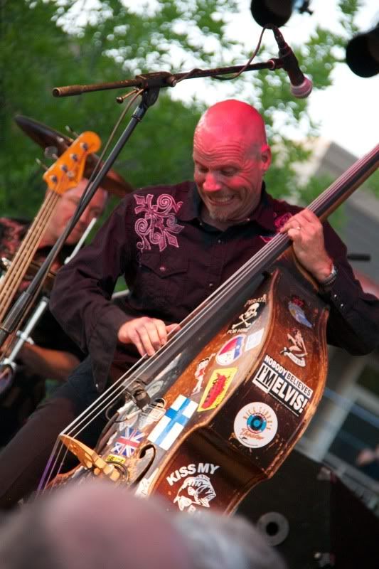 IMAGE: http://i305.photobucket.com/albums/nn207/wysiwyg77/IMG_2966.jpg