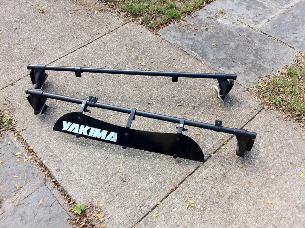 i am selling a like new Yakima Roof rack for a GD chassis impreza