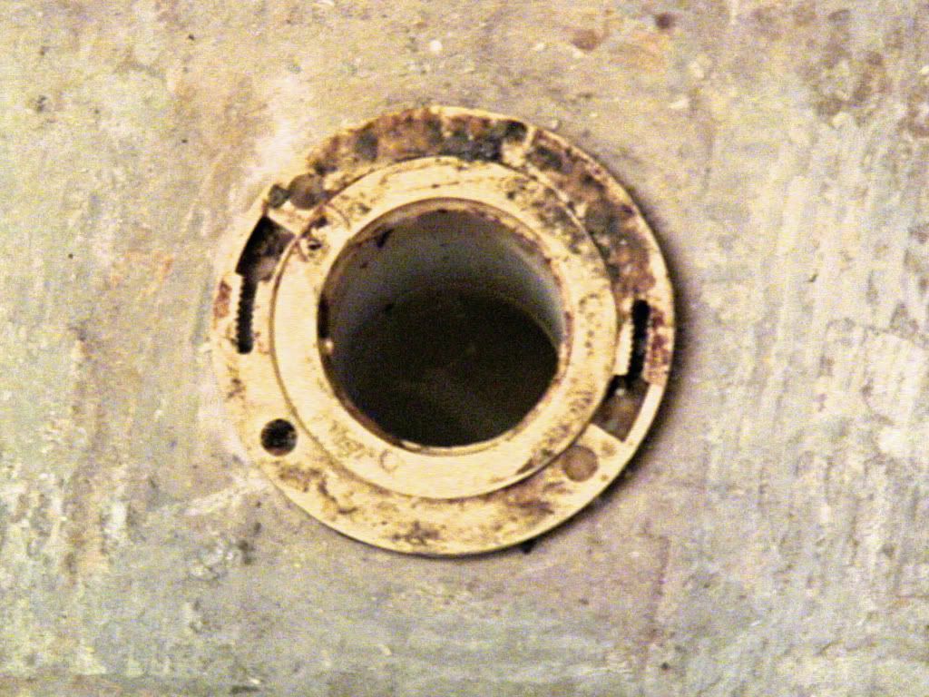 proper-toilet-flange-install