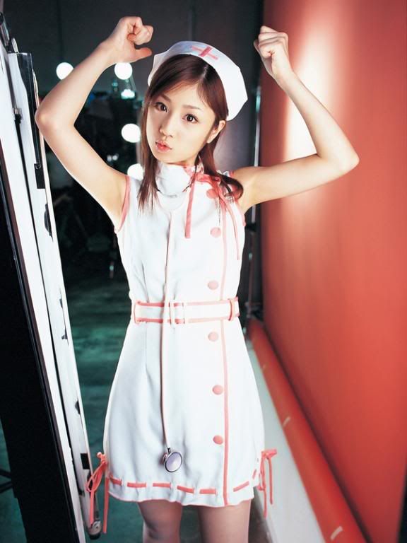 yuko-ogura-nurse-03.jpg