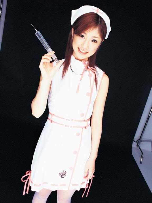 yuko-ogura-nurse-07.jpg