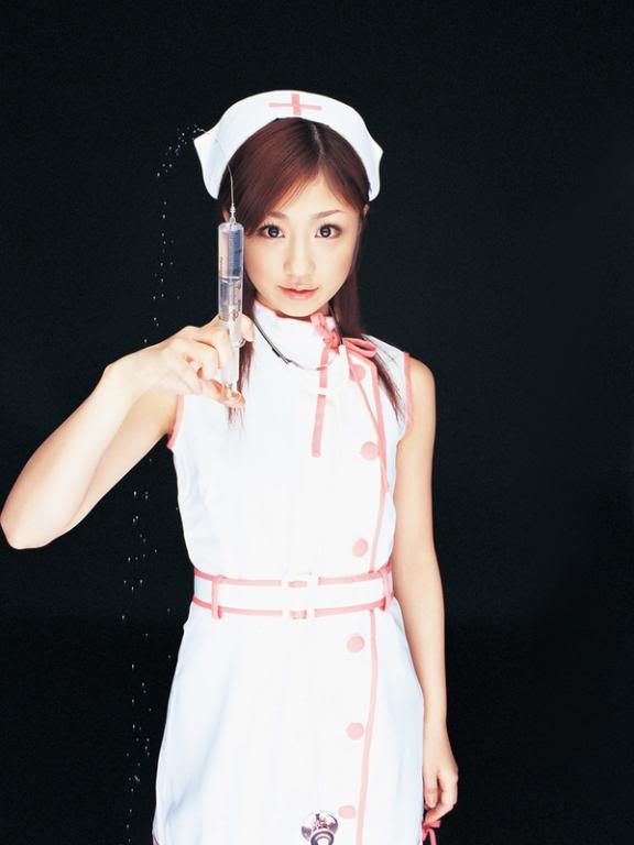 yuko-ogura-nurse-08.jpg