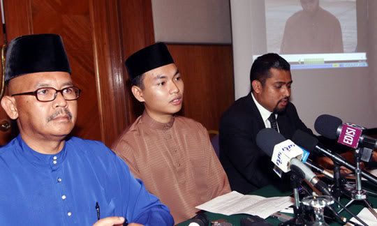 Saiful di Sidang Akhbar Saiful di Sidang Akhbar