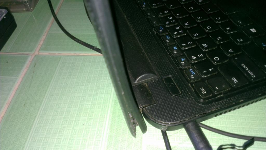 Bán vài laptop giá siêu rẻ - I3 - Core 2 từ 3-5 triệu - 3