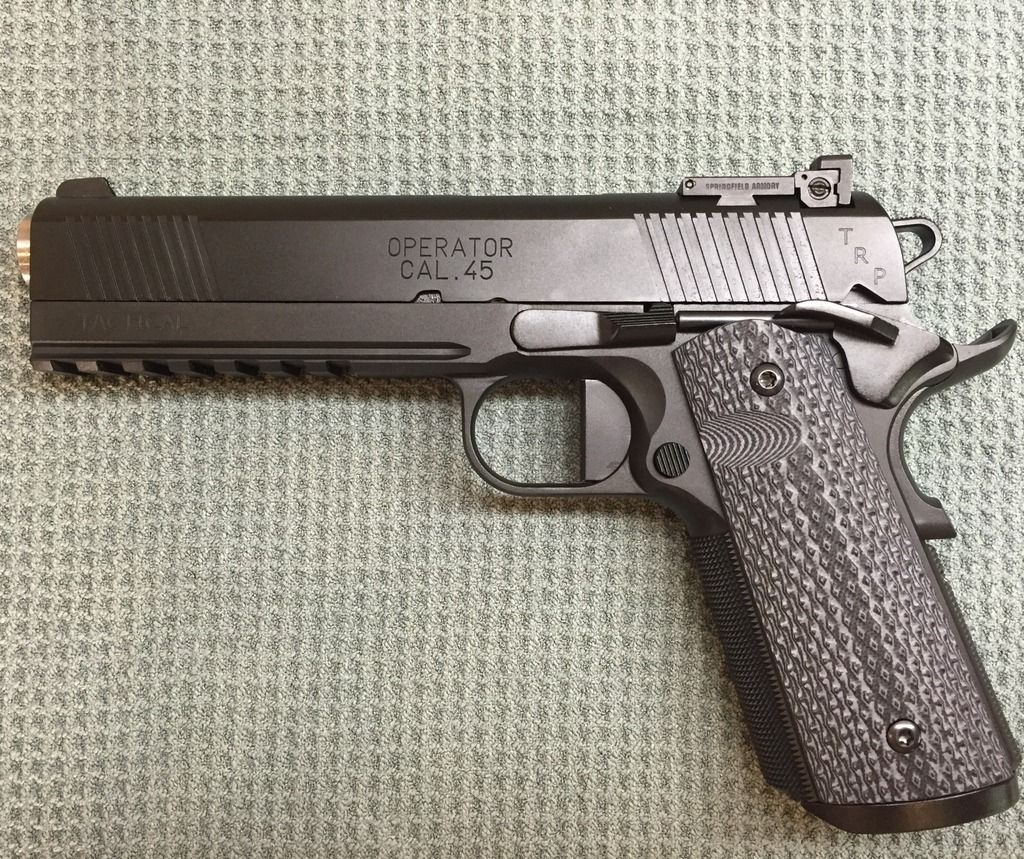 Flat trigger. Black 1911 Firearm Addicts